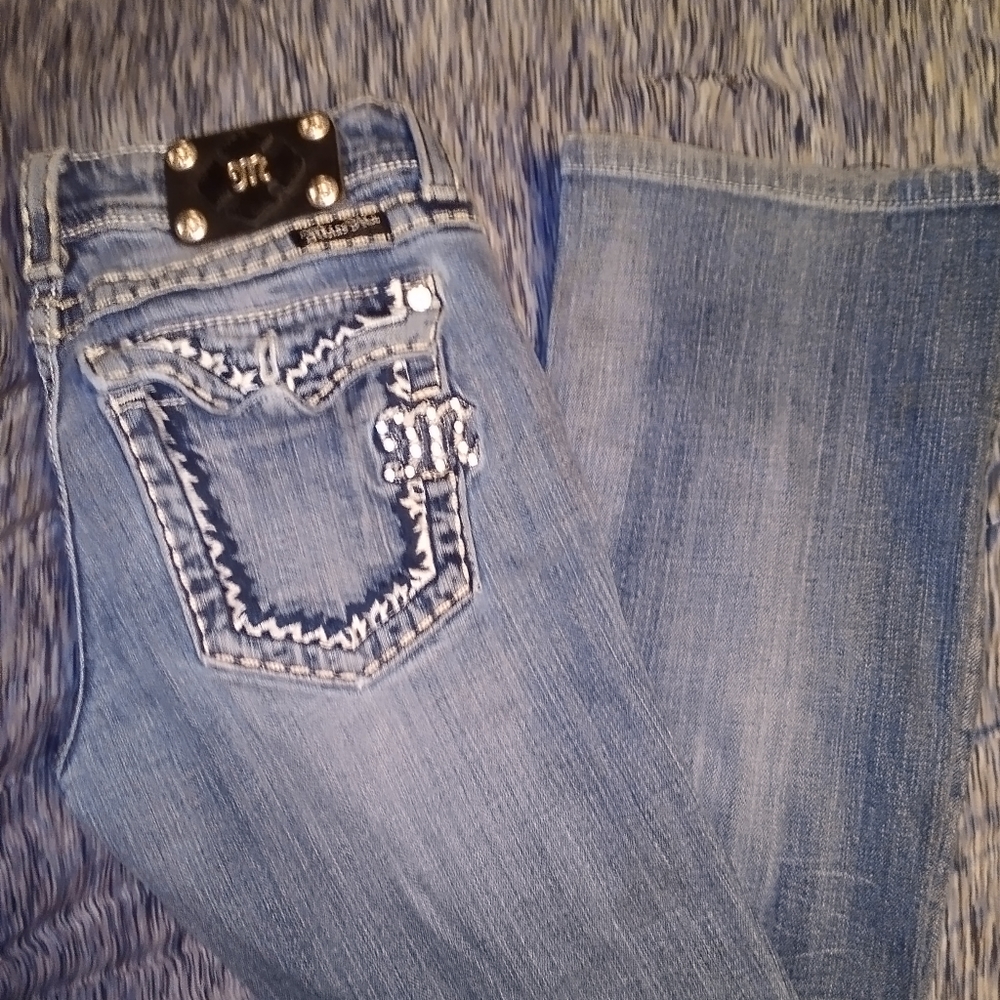 3 pairs of Miss Me jeans
